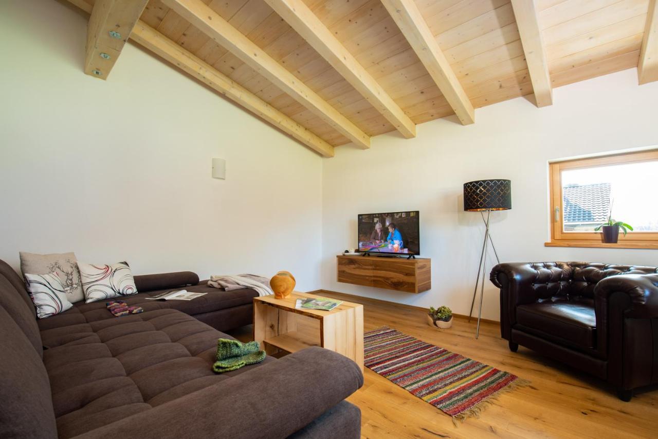 Ferienwohnung Leitinger ซังคท์มาร์ทิน เบ โลเฟอร์ ภายนอก รูปภาพ